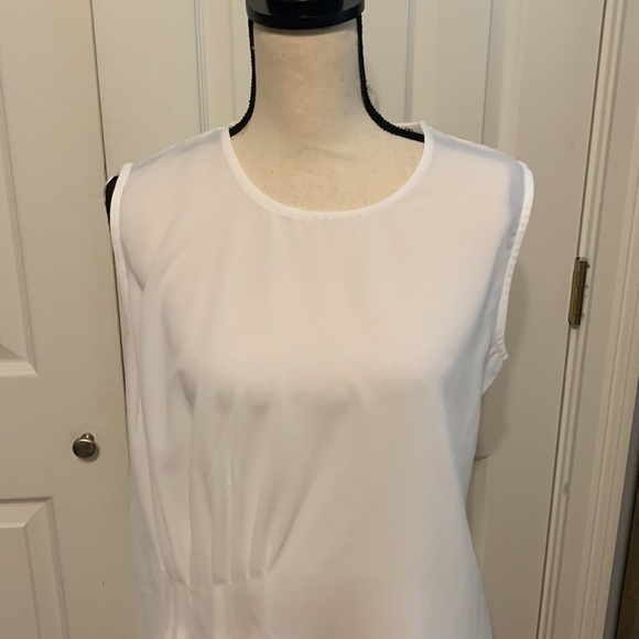 Patrizia Luca Ruched Side Tail Blouse - Picture 3 of 9